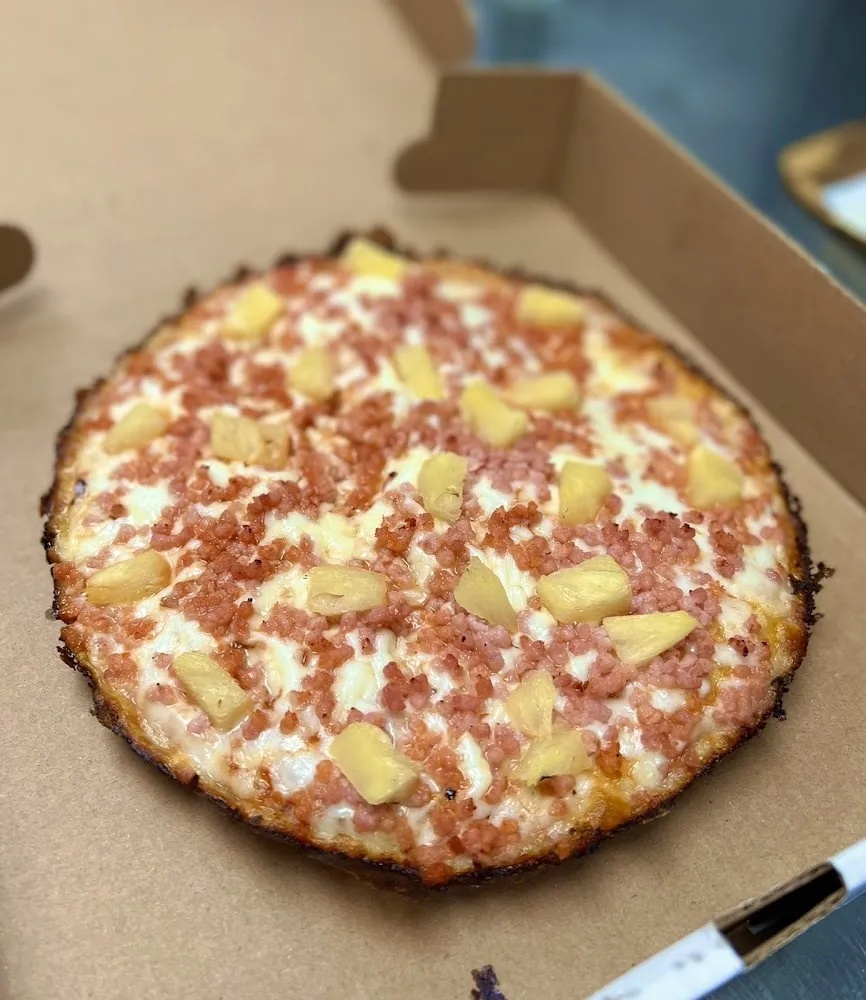 Hawaiian Pizza
